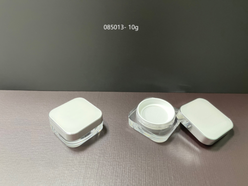 085013
Square Loose Powder Case with Mesh and Deco Top