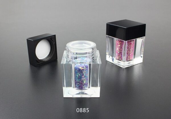 0885
Square Jar