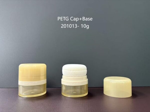 201013
Loose Powder Case with Applicator and Sifter and On-Off Switch and Snap Closure, S-Free