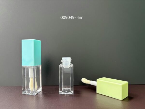 009049
Square Lipgloss
