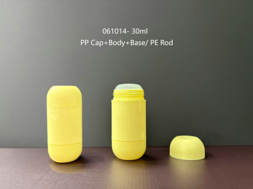 061014
Shaped Stick with Screw Closure, S-Free and Mono-Material