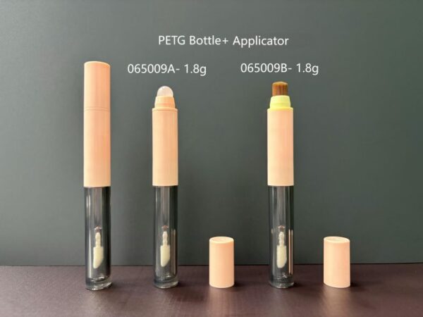 065009B
Lipgloss with Applicator