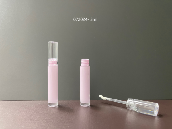 072024
Lipgloss with Applicator and Double-Wall, S-Free
