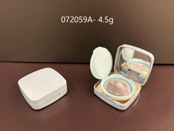 072059A
Square Cushion with Mirror and Center Plate