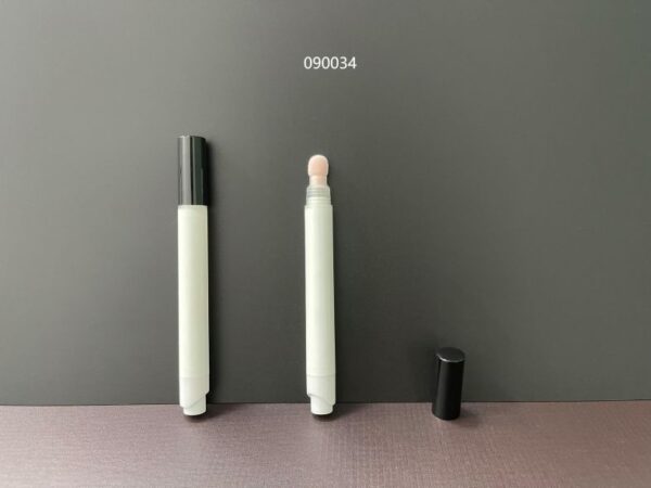 090034
Lipgloss with Airtight, S-Free