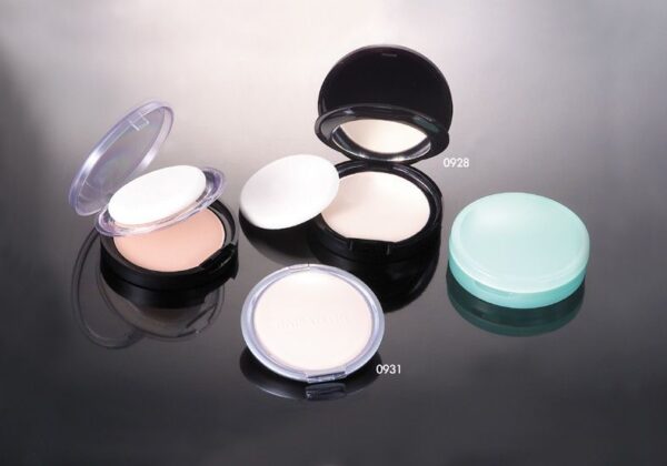 0928
Compact with Mirror and Center Plate