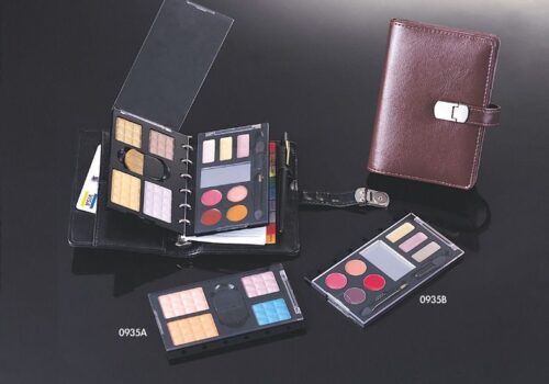 0935A-1.38g-Multi-Double-Wall-Snap-Closure-ABS-A.jpg 0935A
Multi-Color Square Compact