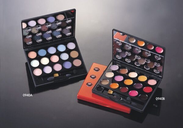 094001-80.0g-Single-Screw-Closure-094001-120-120.jpg 0940A
Multi-Color Square Compact with Mirror