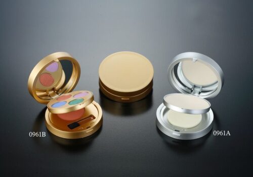0961A
Compact with Mirror and Center Plate