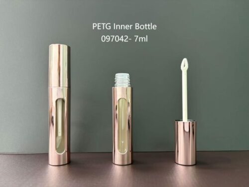 097042
Lipgloss with Applicator