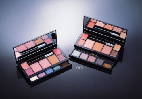 0972
Multi-Color Square Compact with Mirror and Drawer