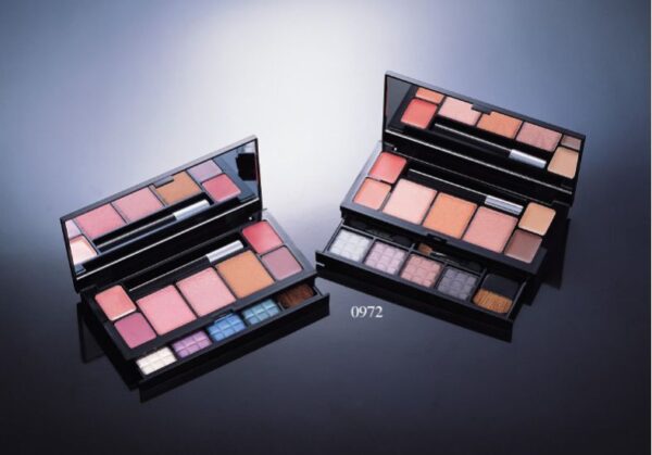 0972
Multi-Color Square Compact with Mirror and Drawer
