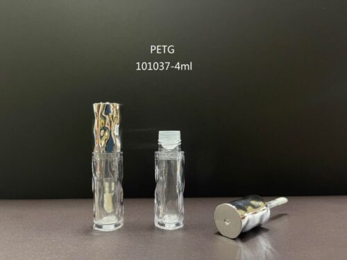 101037
Lipgloss with Applicator and Screw Closure and Regular Wand, S-Free and Mono-Material and Eco