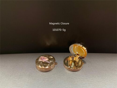 101070
Compact with Mirror
