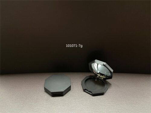 101071
Compact with Mirror
