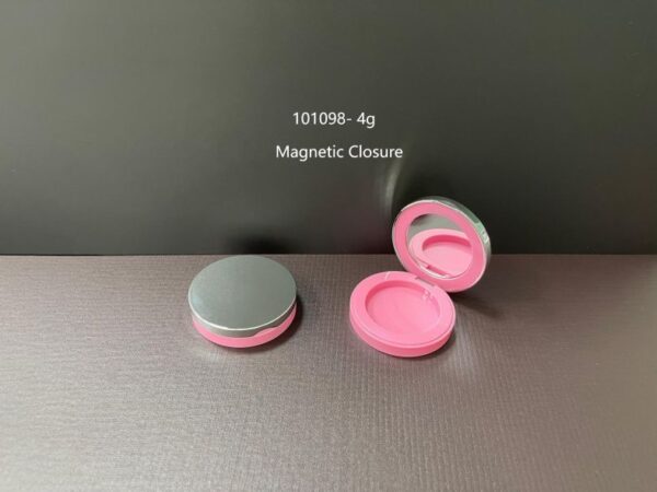 101098
Compact with Mirror