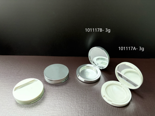 101117B
Compact with Mirror