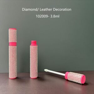 102009
Lipgloss with Applicator and Deco Top