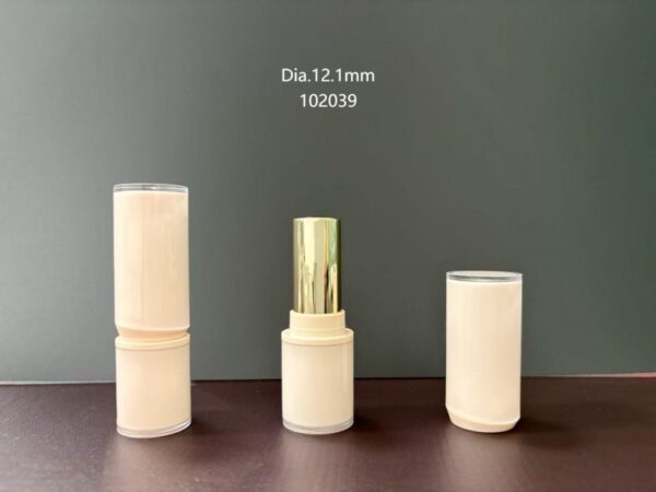102039
Lipstick with Double-Wall, POM-Free