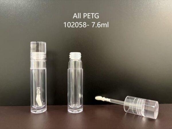 102058
Lipgloss with Applicator and Regular Wand, S-Free and Mono-Material and Eco