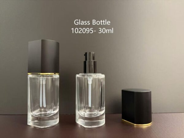 102095
Shaped Bottle