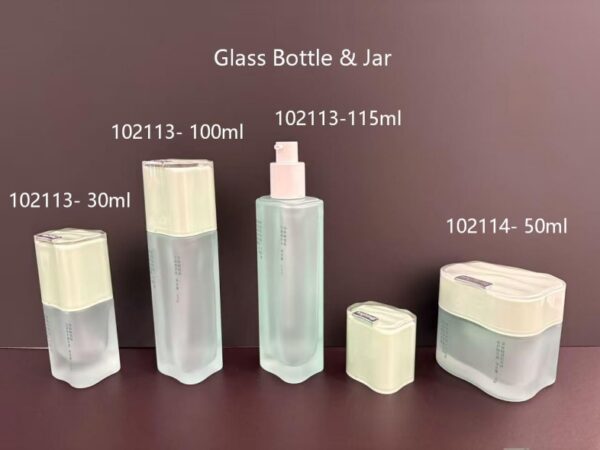 102114
Shaped Bottle