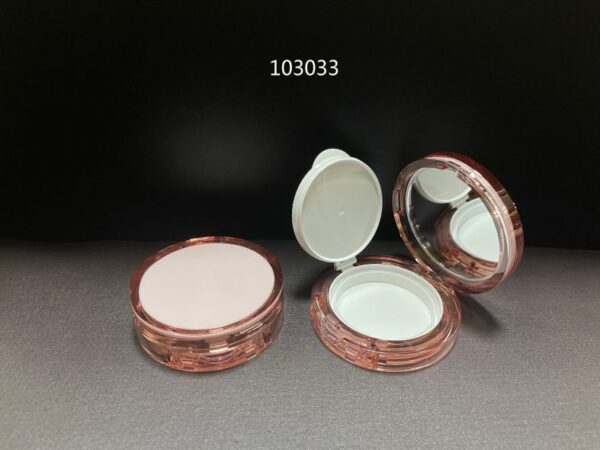 103033
Cushion with Mirror and Double-Wall and Push-Button Closure and Regular Refill, Refillable