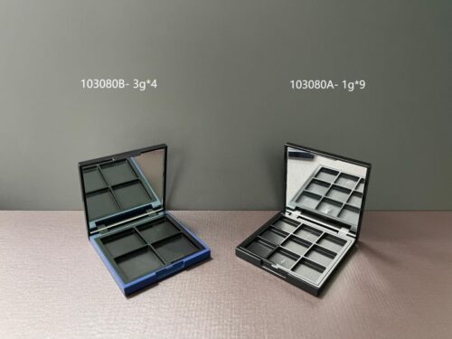 103080A
Multi-Color Square Compact with Mirror and Snap Closure
