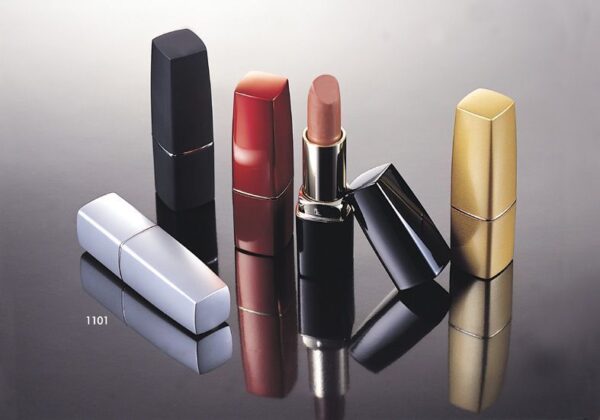 1101
Square Lipstick