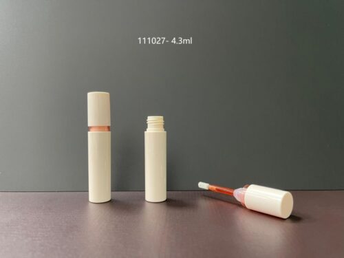 111027
Lipgloss with Applicator