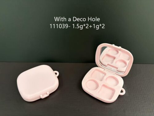 111039
Multi-Color Square Compact with Mirror and Loop and Snap Closure