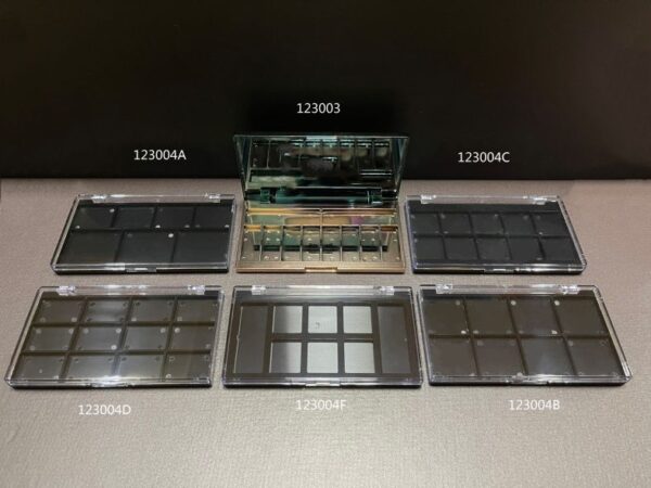 123003
Multi-Color Square Compact with Mirror