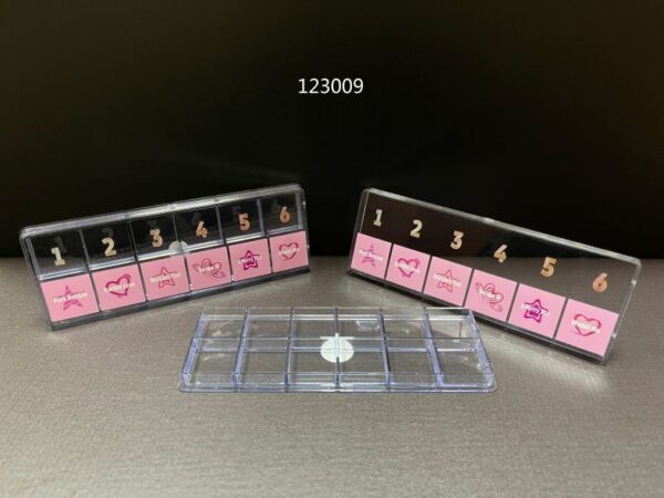 123009
Multi-Color Square Compact, Refillable