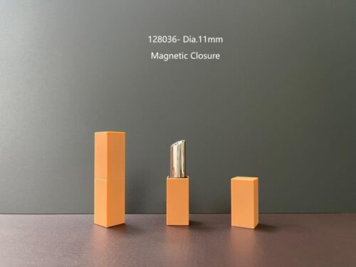 128036
Square Lipstick with Magnetic Closure, POM-Free