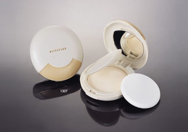1307
Compact with Mirror and Center Plate
