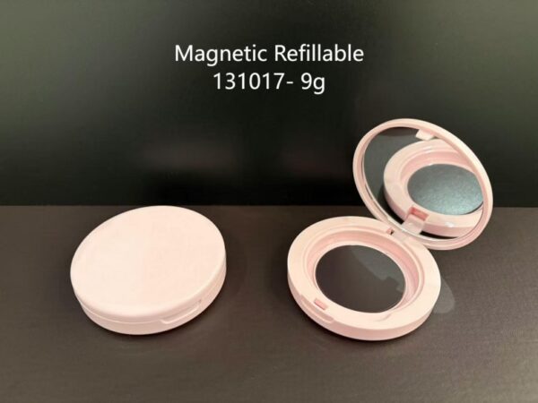 131017
Compact with Mirror and Snap Closure, Refillable