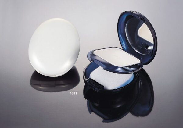 1311
Compact with Mirror and Center Plate