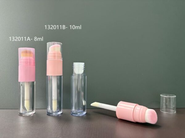 132011A
Bottle with Applicator