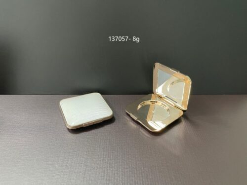 137057
Square Compact with Mirror and Deco Top