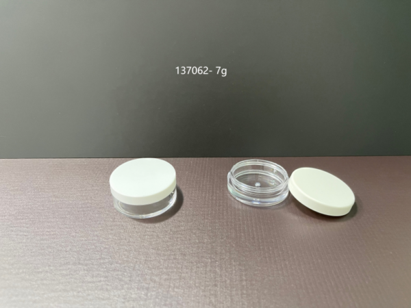 137062
Jar