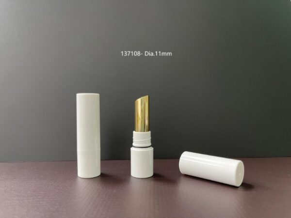 137108
Lipstick