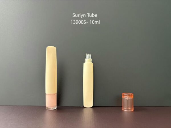 139005
Shaped Lipgloss