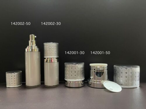 142001-30
Bottle