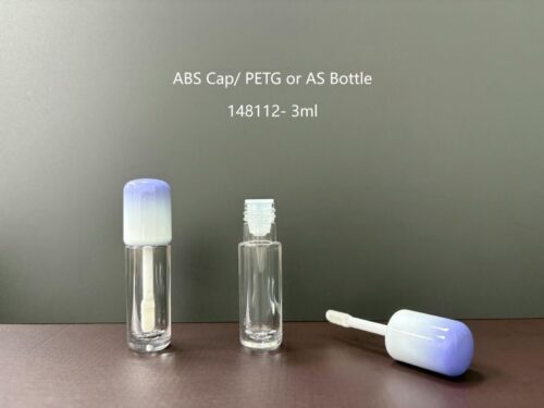148112
Lipgloss with Applicator
