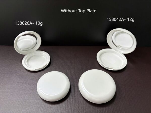 158026A
Compact with Mirror and Snap Closure
