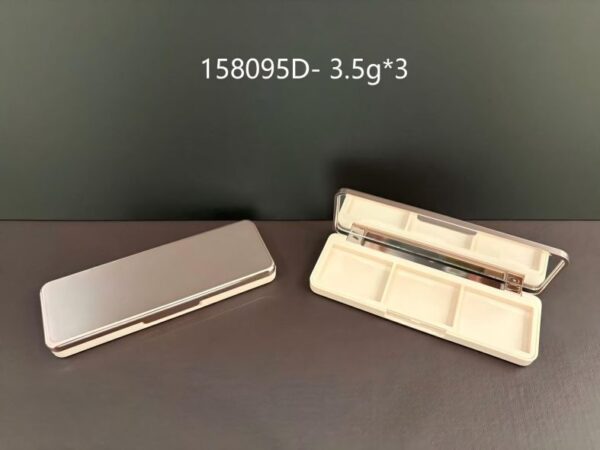 158095D
Multi-Color Square Compact with Mirror
