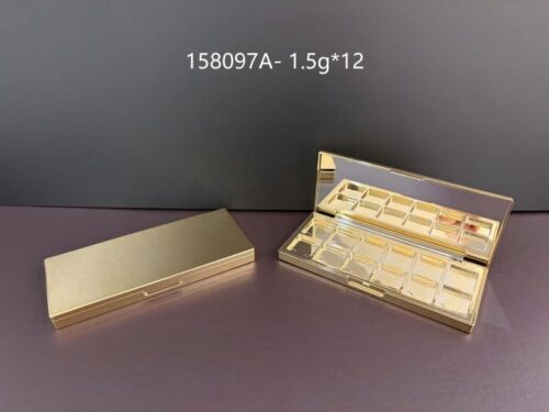 158097A
Multi-Color Square Compact with Mirror