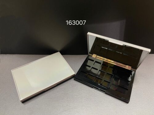 163007
Multi-Color Square Compact with Mirror and Deco Top