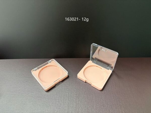 163021
One-Color Square, Compact