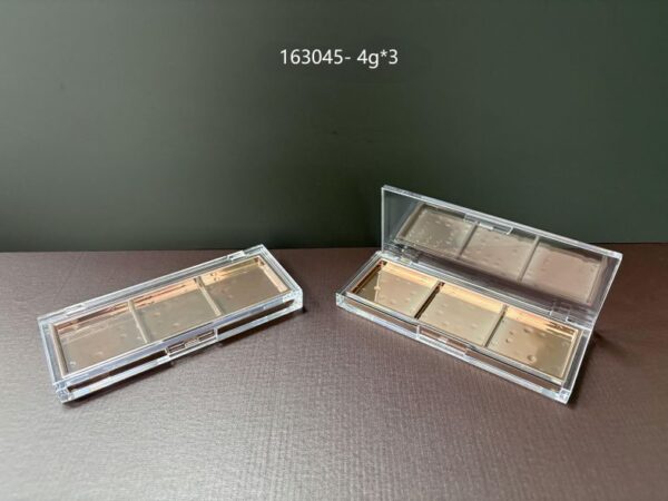 163045
Three-Color Square, Compact